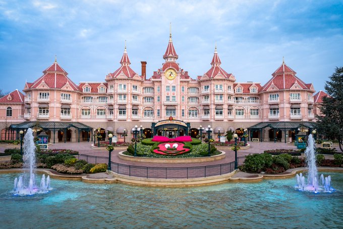 Alerte bon plan : Disneyland Paris sacrifie le prix de ses billets pour l'été 2026 !