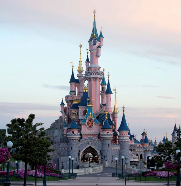 Disneyland Paris : calendrier fermetures attractions (MAJ Juillet 2026)
