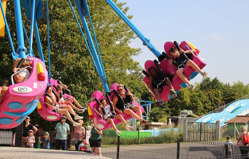  Ouverture d'un nouveau parc d'attractions très abordable en juillet 2026 !
